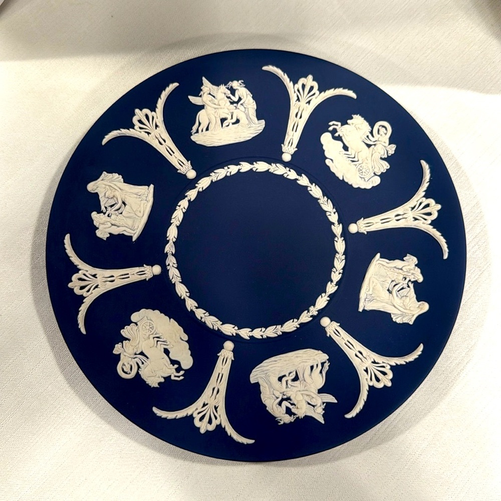 Wedgwood Portland Blue Jasperware Neoclassical English ceramic collectors Plate